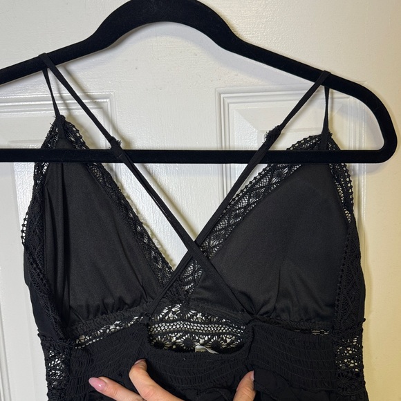 Justify NWT Black Lace Slip Dress Padded V Neck Adjustable Straps M - Picture 4 of 10